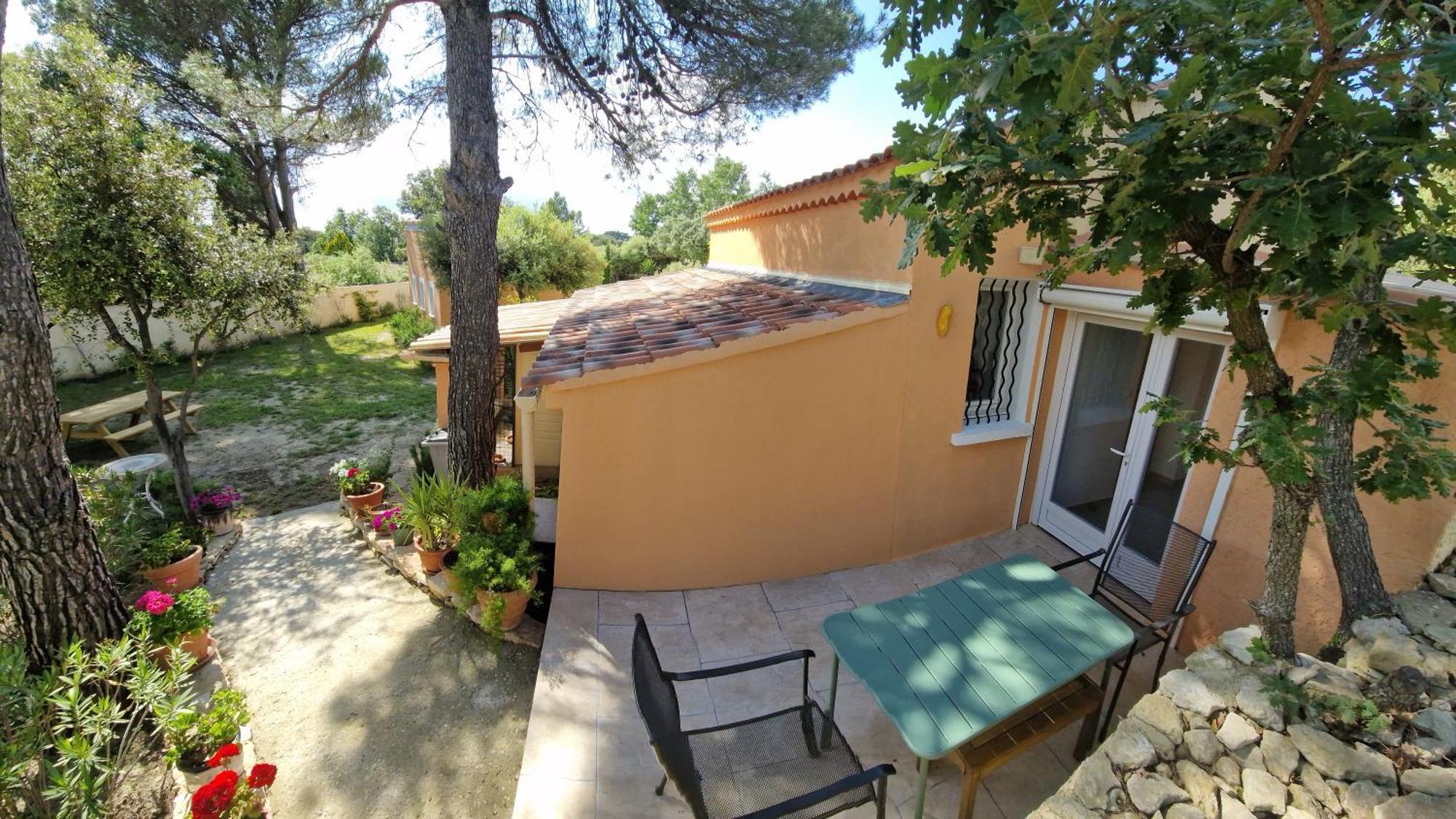La Cigaliere Villa LʼIsle-sur-la-Sorgue Eksteriør billede